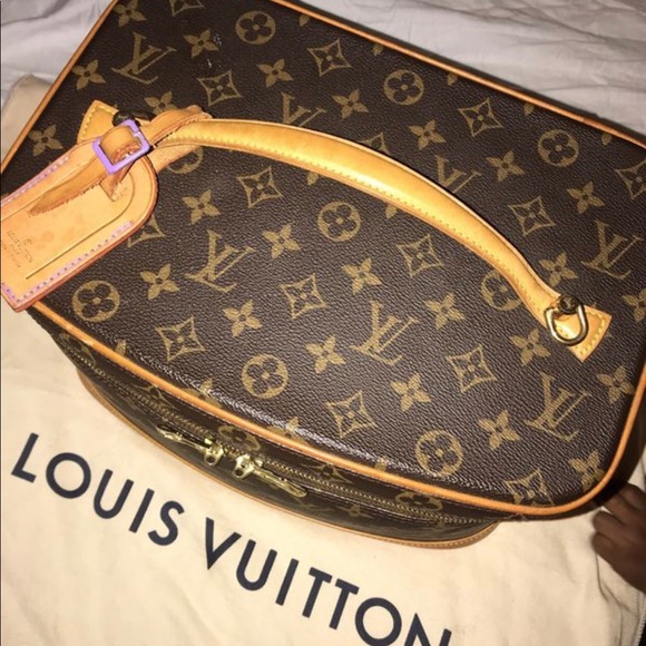 Authentic Louis Vuitton Nice - Picture 2 of 6